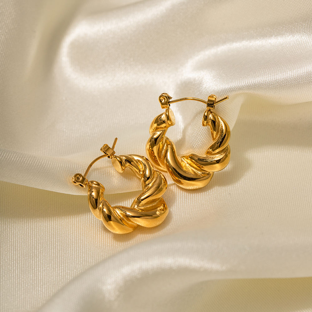 Elena Hoop Earrings (Chunky Round Twisted)