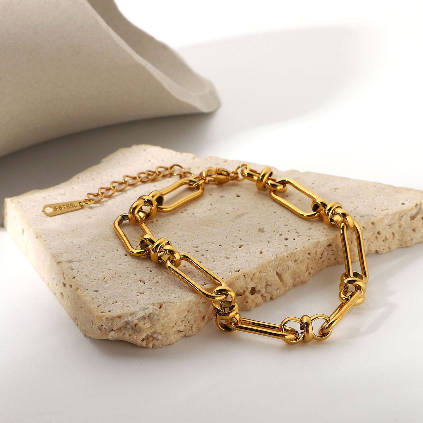 Benilda Paperclip Rectangle Link Chain Bracelet