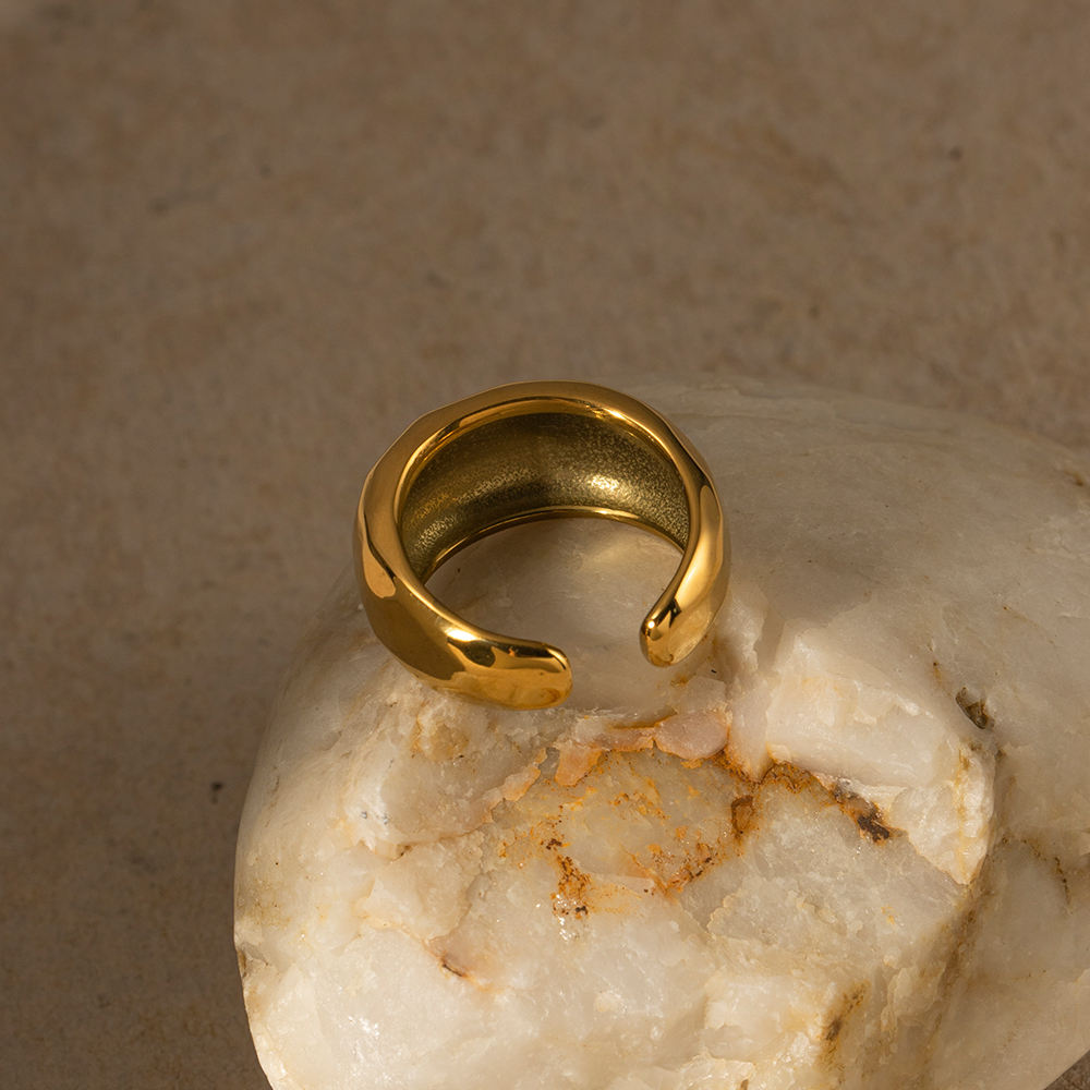 Regina Polished Chunky Open Ring