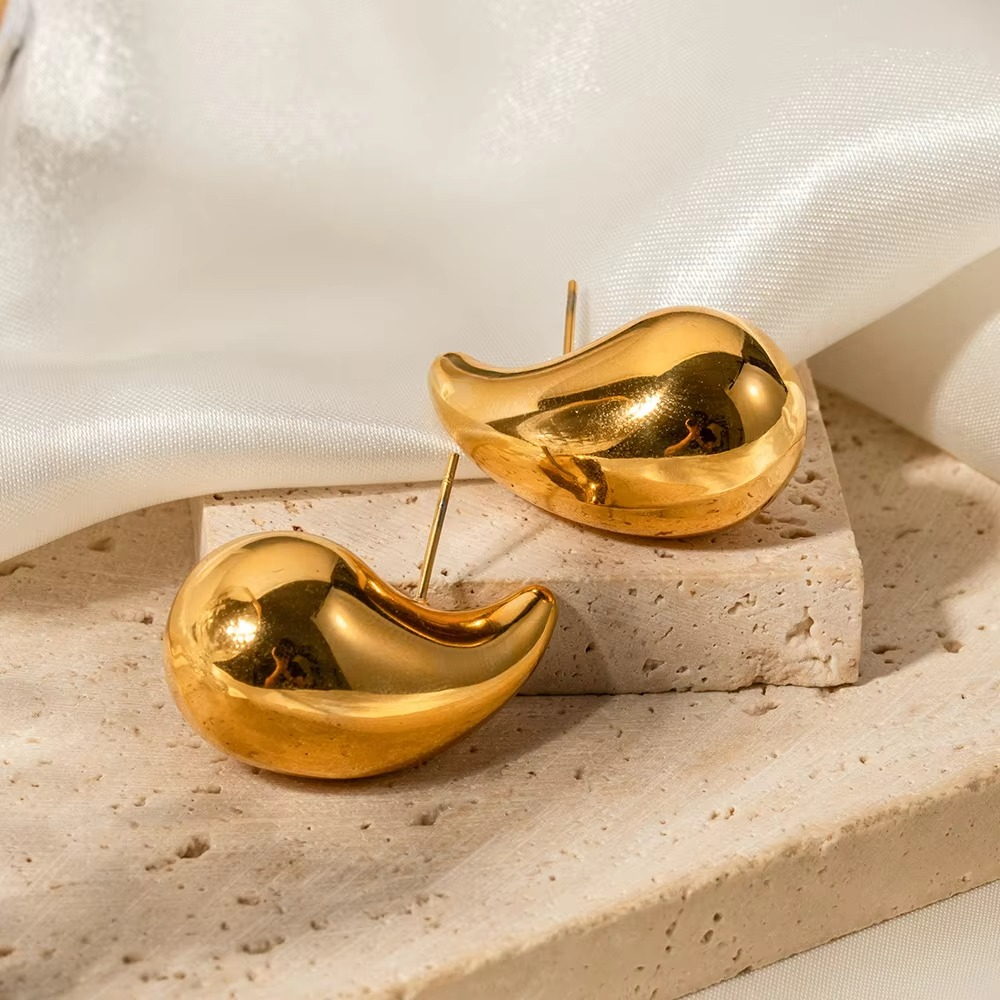 Gold Elaine Tear Drop Earrings