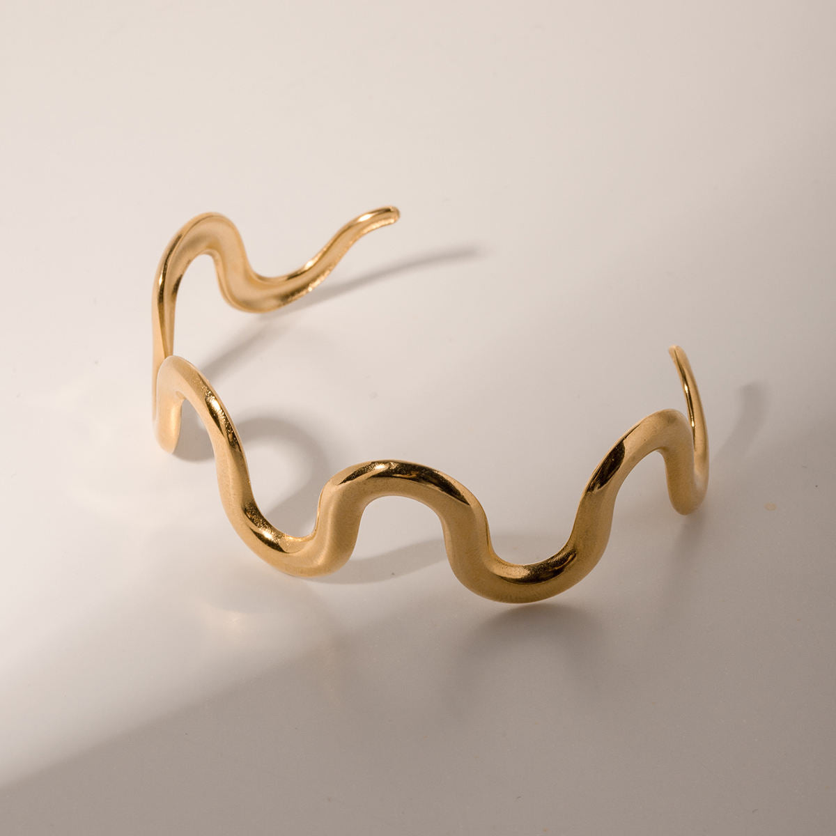 Bonifacia Twist Wavy Cuff Bangle