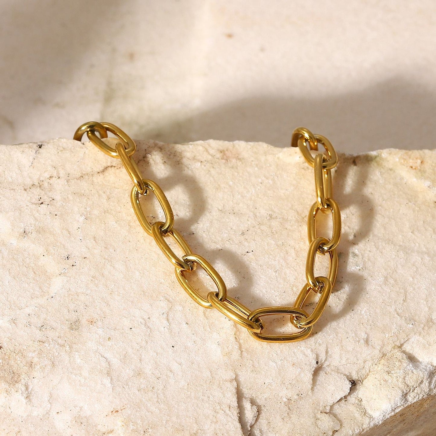 Beatriz Round Link Chain Bracelet