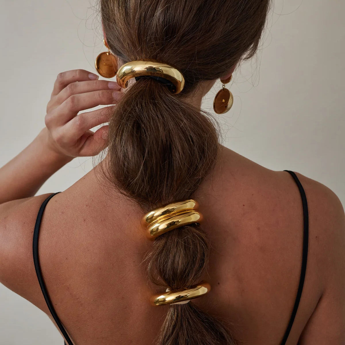 Silver Hilda High Polish Folded Arch Ponytail Hair Band