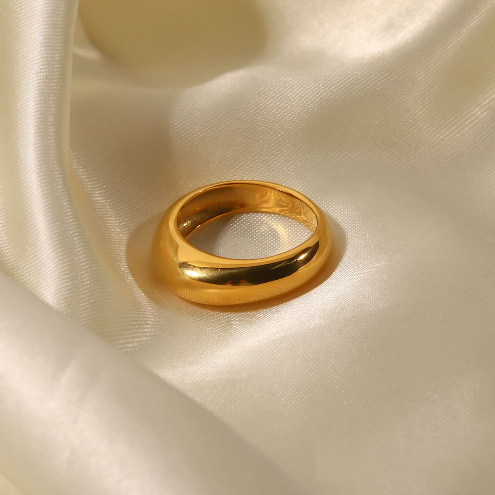Rosie High Polished Round Chunky Ring