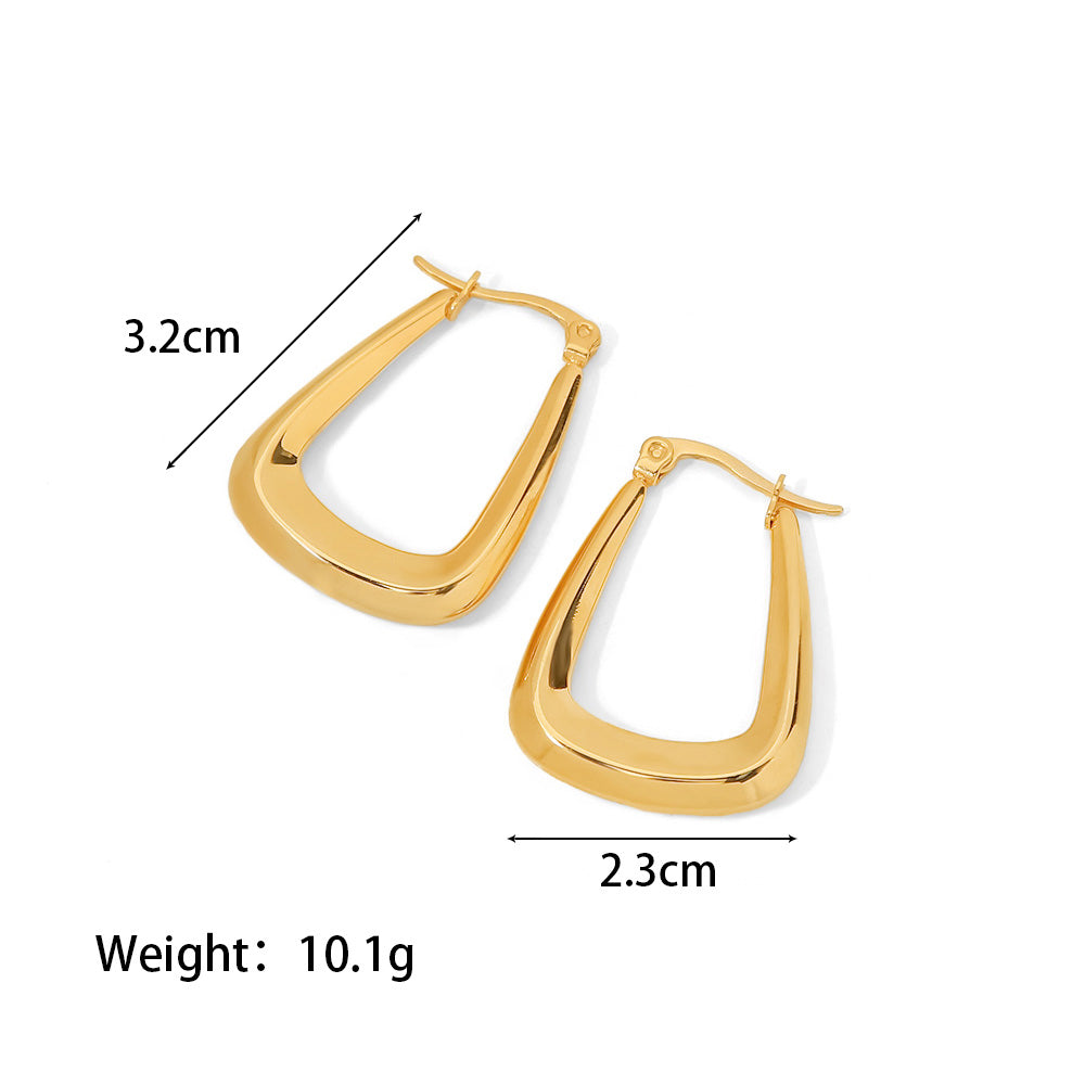 Elisa Smooth U-shaped Earrings