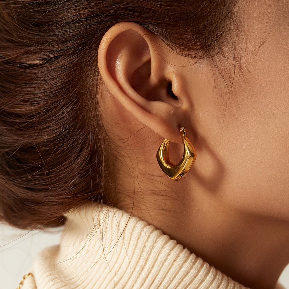 Emilia Rhombus Geometric Hoop Earrings