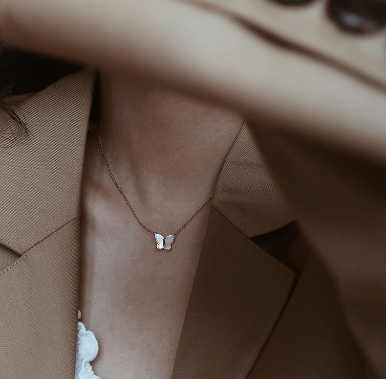 Nora Butterfly Pearl Necklace