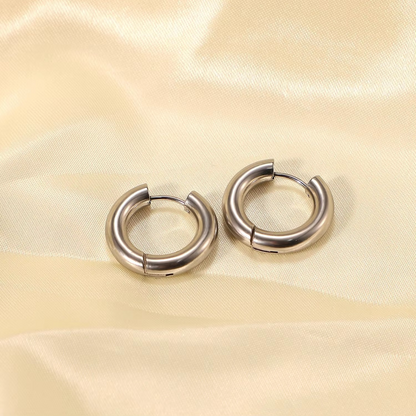 Ellie Circle Hoop Earrings (Gold, Silver)